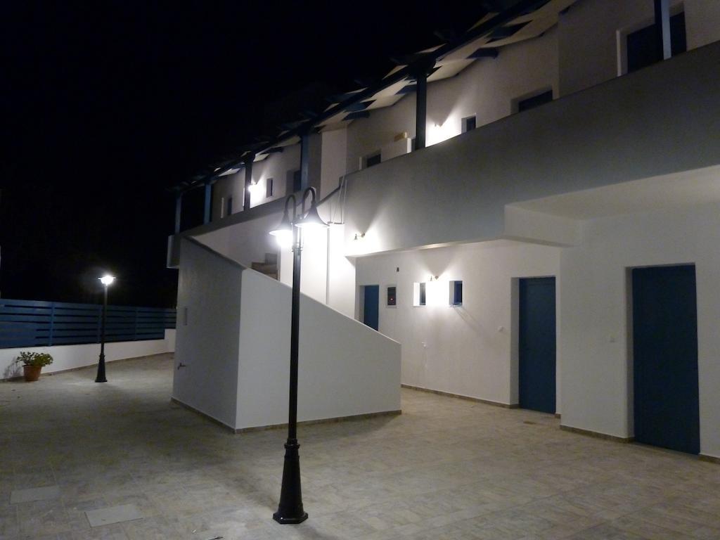 Dedes Apartments Skála エクステリア 写真